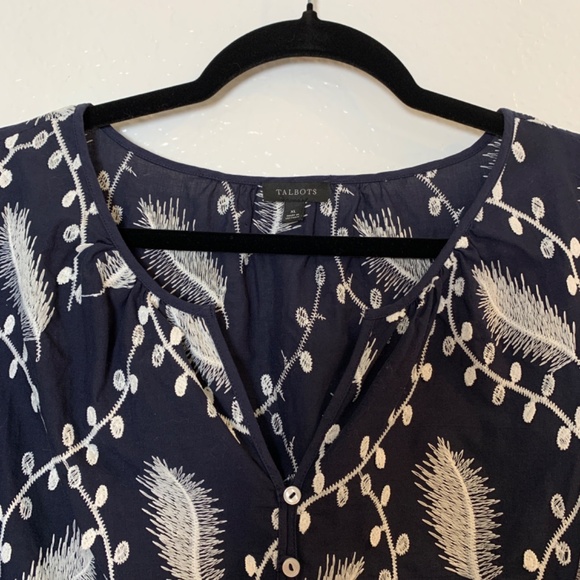 Talbots Embroidered Peasant Top XL Navy Blue Floral Leaves 100% Cotton Boho - Picture 2 of 12